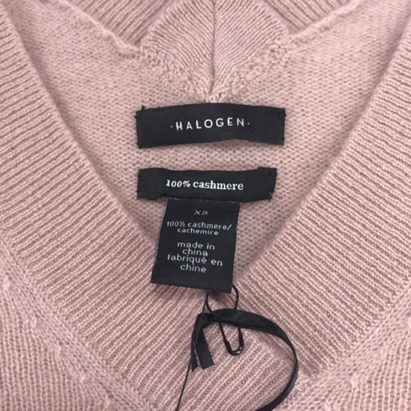 Halogen V-Neck Cashmere Sweater - Picture 4 of 5